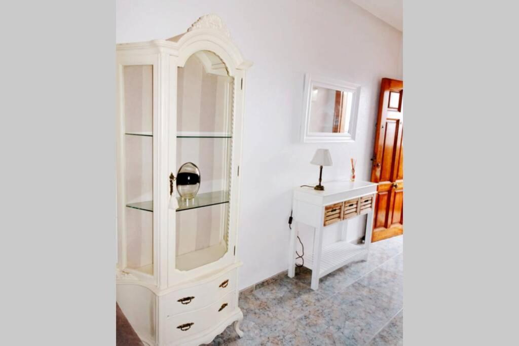 Apartamento Muy Cerca Del Mar. Arenales del Sol Bagian luar foto