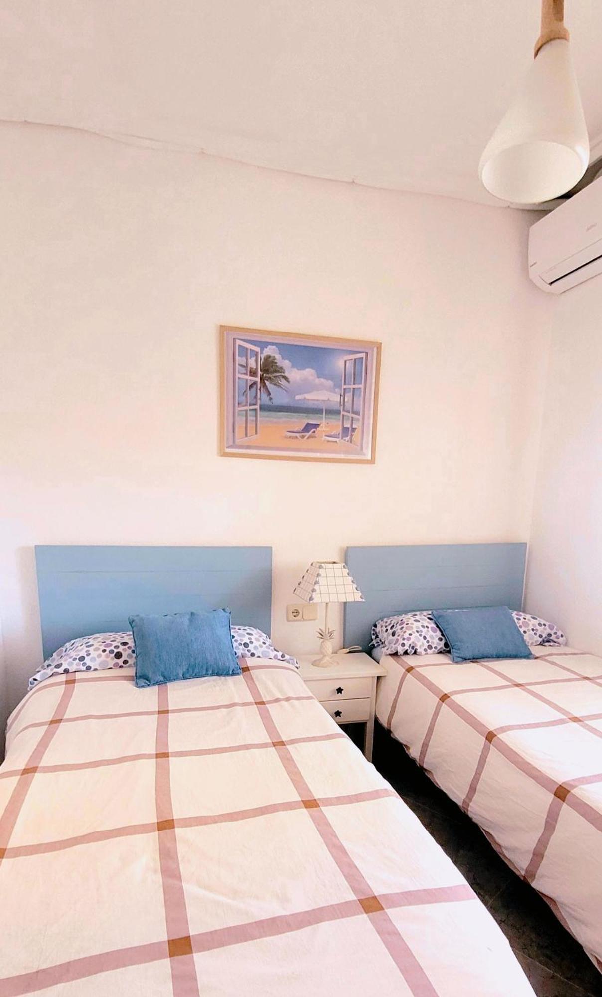 Apartamento Muy Cerca Del Mar. Arenales del Sol Bagian luar foto